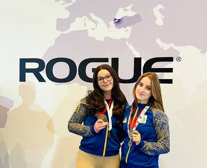 Бронзові призерки Чемпіонату Європи - Софія Бздир та Дарина Мостова.